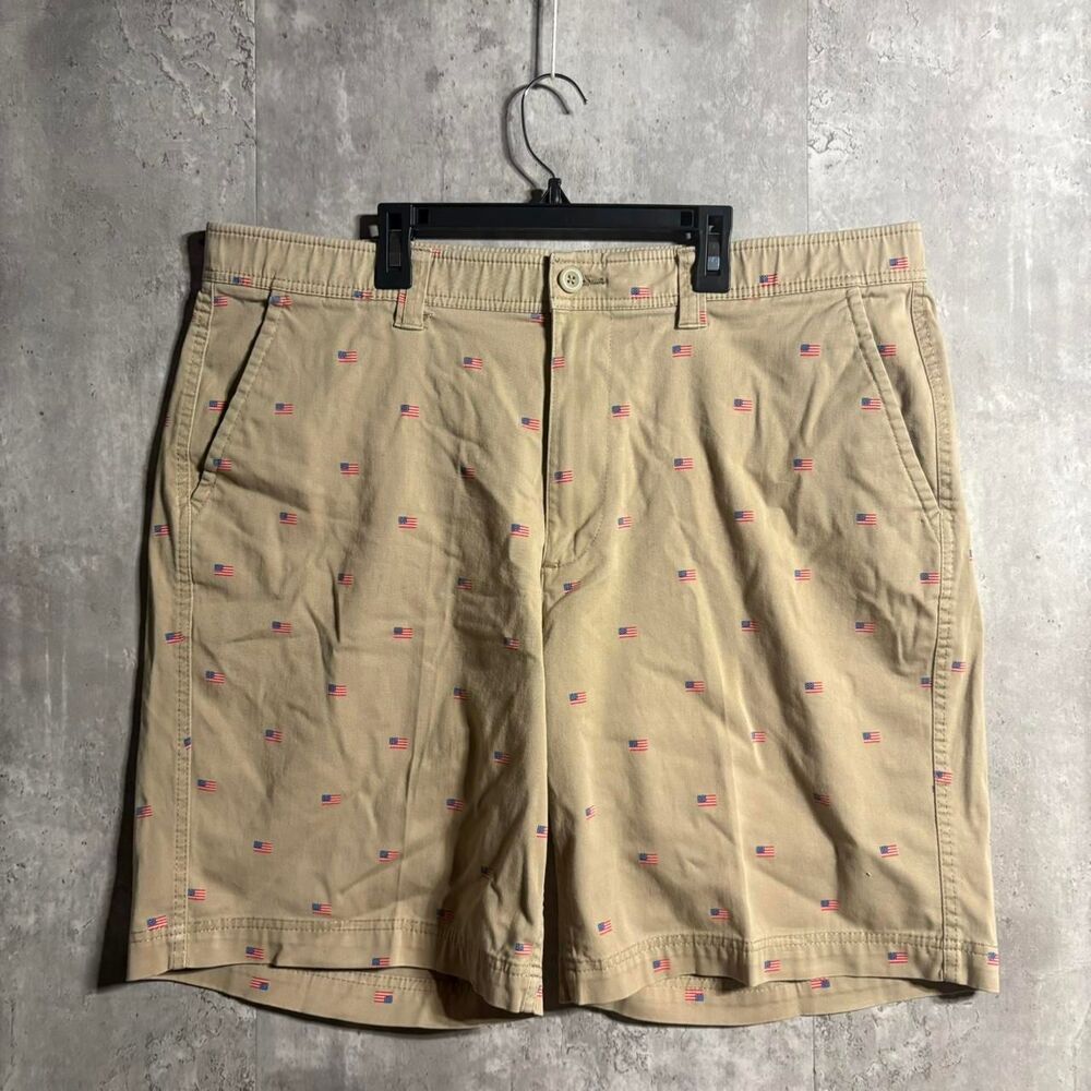 St-john-s-bay Men's Tan and Cream Shorts